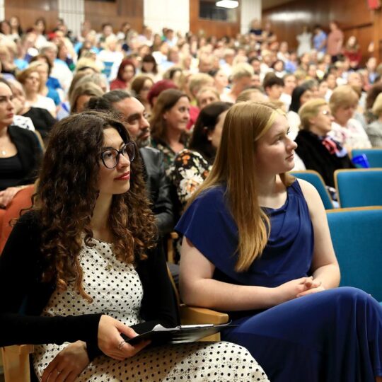 Oslava Medzinárodného dňa sestier vo FNsP Nové Zámky odborný seminár i poďakovanie