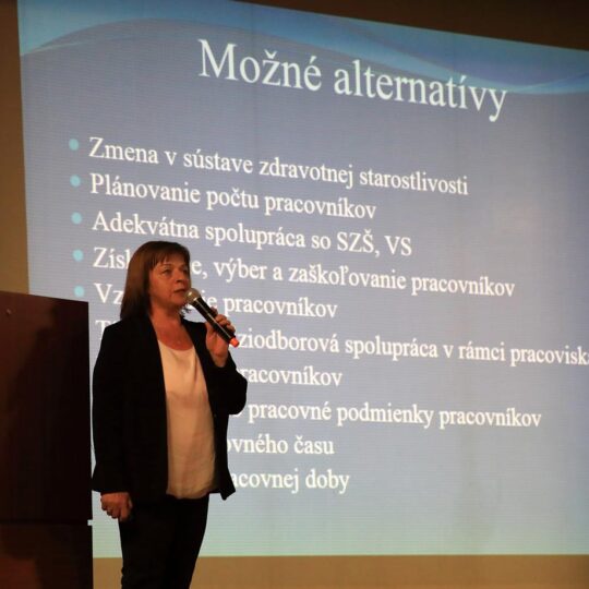 Oslava Medzinárodného dňa sestier vo FNsP Nové Zámky odborný seminár i poďakovanie