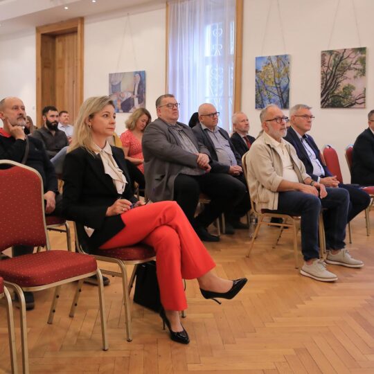 Článok fnspnz - 19. ročník Novozámockých dní anestéziológie a intenzívnej medicíny v Mojmirovciach