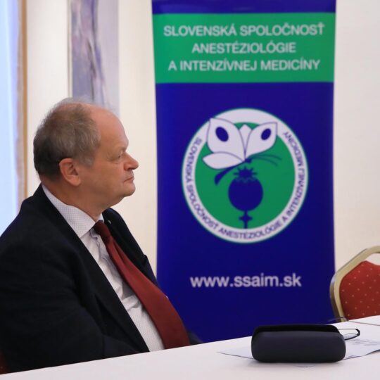 Článok fnspnz - 19. ročník Novozámockých dní anestéziológie a intenzívnej medicíny v Mojmirovciach