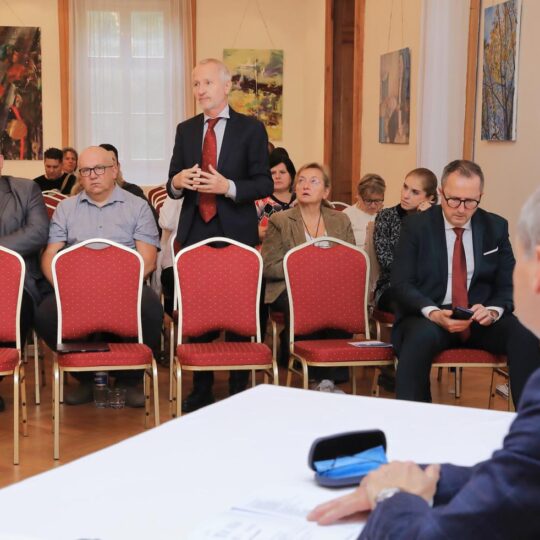 Článok fnspnz - 19. ročník Novozámockých dní anestéziológie a intenzívnej medicíny v Mojmirovciach