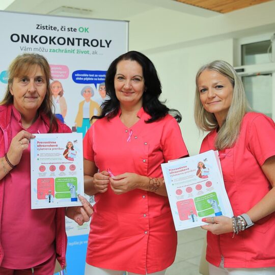 článok fnsp nz - Aj my sme ružoví. Ružový október hovorí NIE rakovine prsníka.