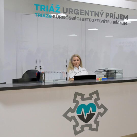 Zrekonštruovaný urgentný príjem s triážnym pultom vo Fakultnej nemocnici s poliklinikou v Nových Zámkoch
