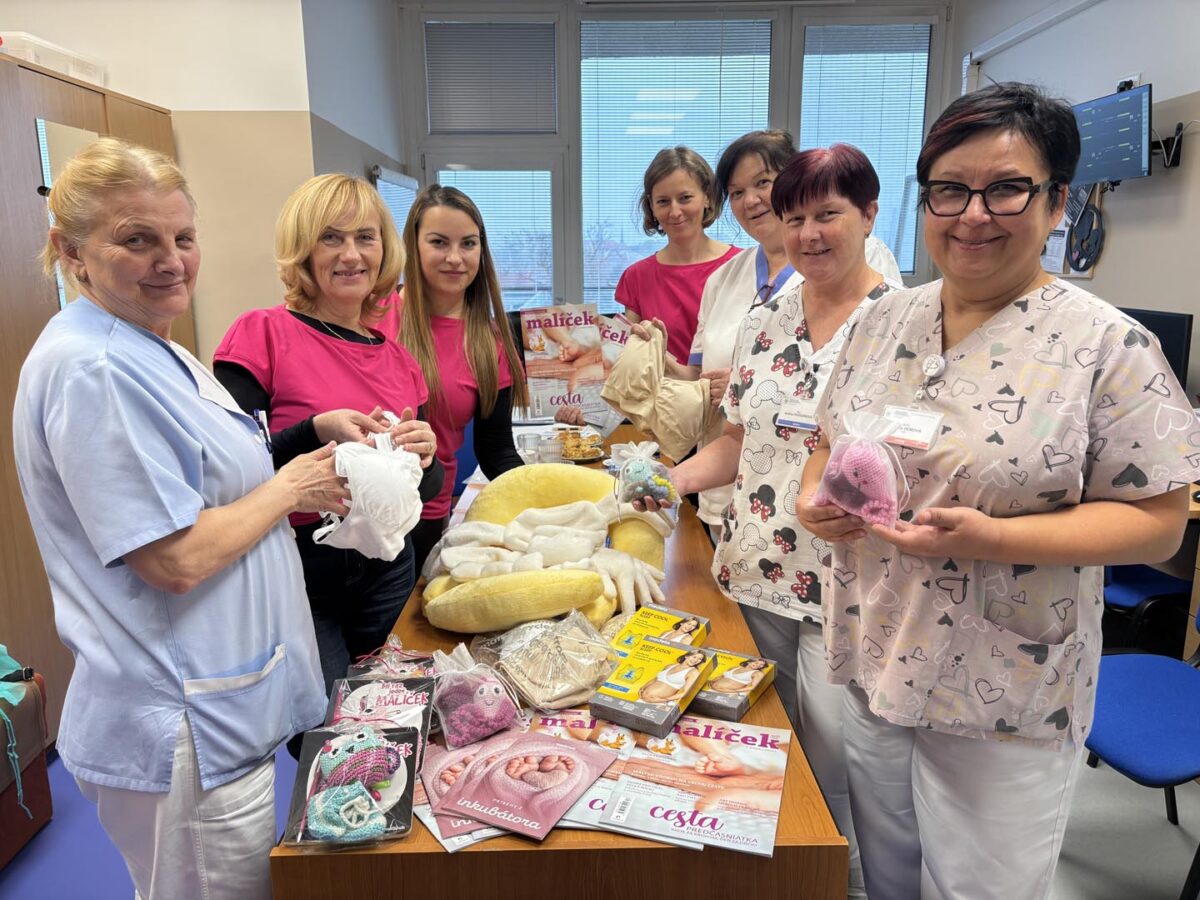 OZ-Malicek-opat-priniesol-radost-a-podporu-predcasniatkam-aj-ich-rodicom-2-1200x900.jpg