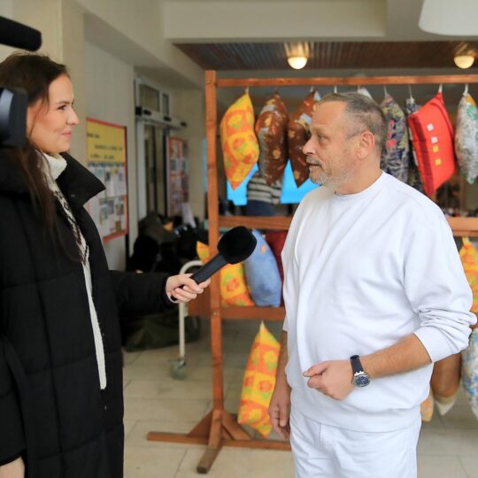 Predvianočná predajná výstava prác pacientov psychiatrického oddelenia