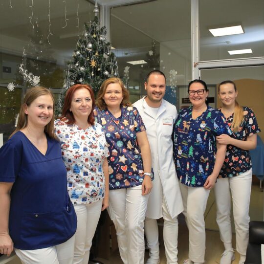 FNsP NZ - Mikuláš priniesol radosť pre malých aj veľkých pacientov