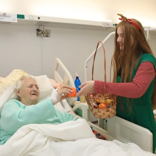 FNsP NZ - Mikuláš priniesol radosť pre malých aj veľkých pacientov