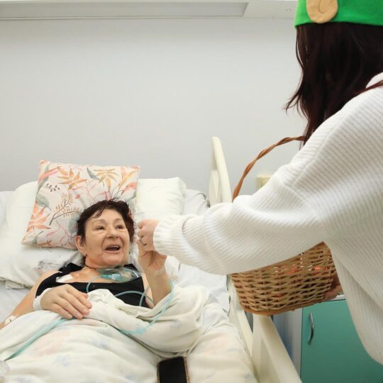 FNsP NZ - Mikuláš priniesol radosť pre malých aj veľkých pacientov