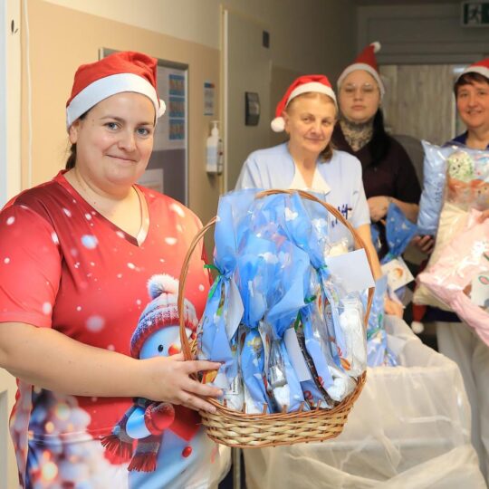 FNsP NZ - Mikuláš priniesol radosť pre malých aj veľkých pacientov