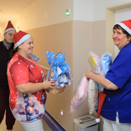 FNsP NZ - Mikuláš priniesol radosť pre malých aj veľkých pacientov