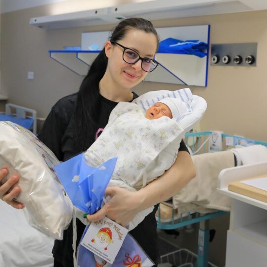 FNsP NZ - Mikuláš priniesol radosť pre malých aj veľkých pacientov