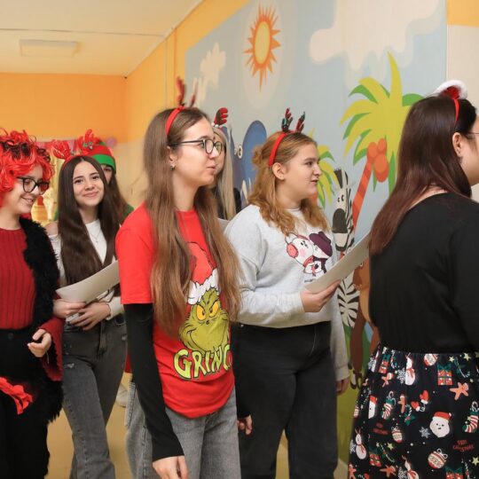 FNsP NZ - Mikuláš priniesol radosť pre malých aj veľkých pacientov